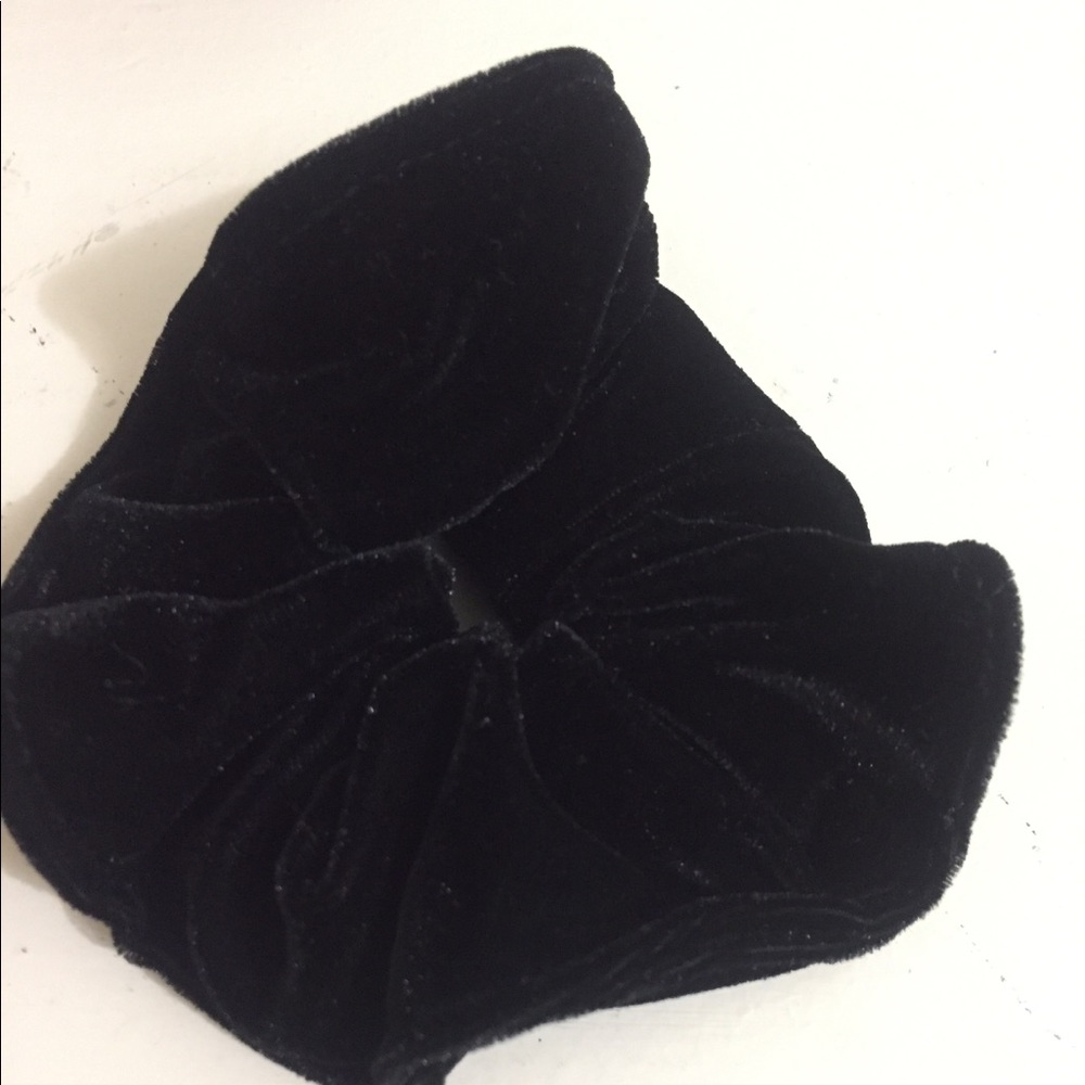 Black velvet scrunchie
